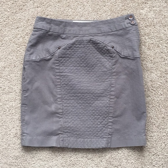 Anthropologie Dresses & Skirts - Anthropologie gray skirt sz 2